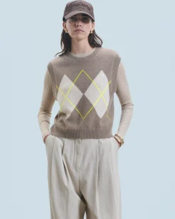 Diamond Pattern Sleeveless Sweater
