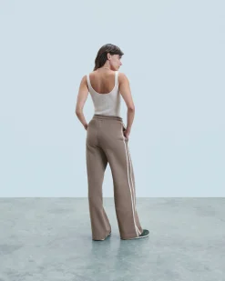 Large Future Joggers