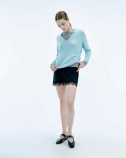 Light Oversize V-Neck Sweater
