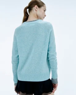 Light Oversize V-Neck Sweater