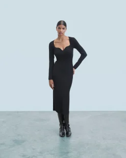 Long Sleeve Sweetheart Neckline Long Dress