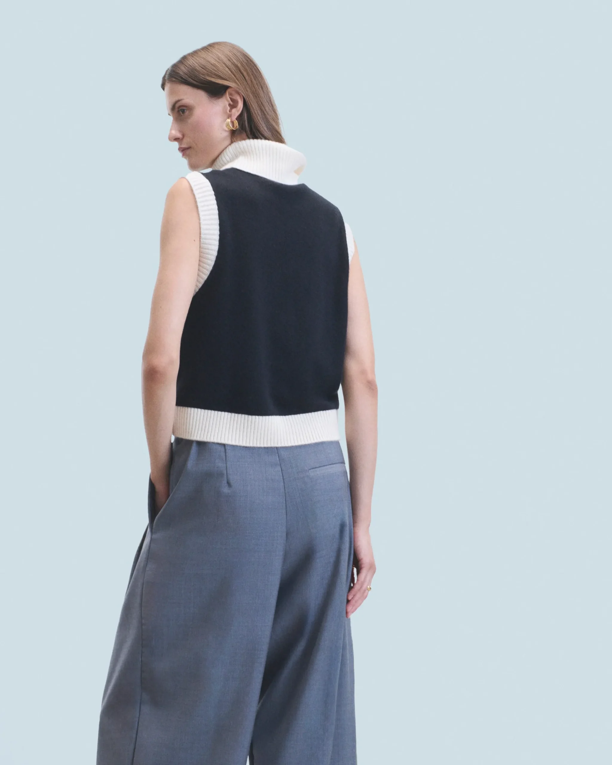 Sleeveless Sweater