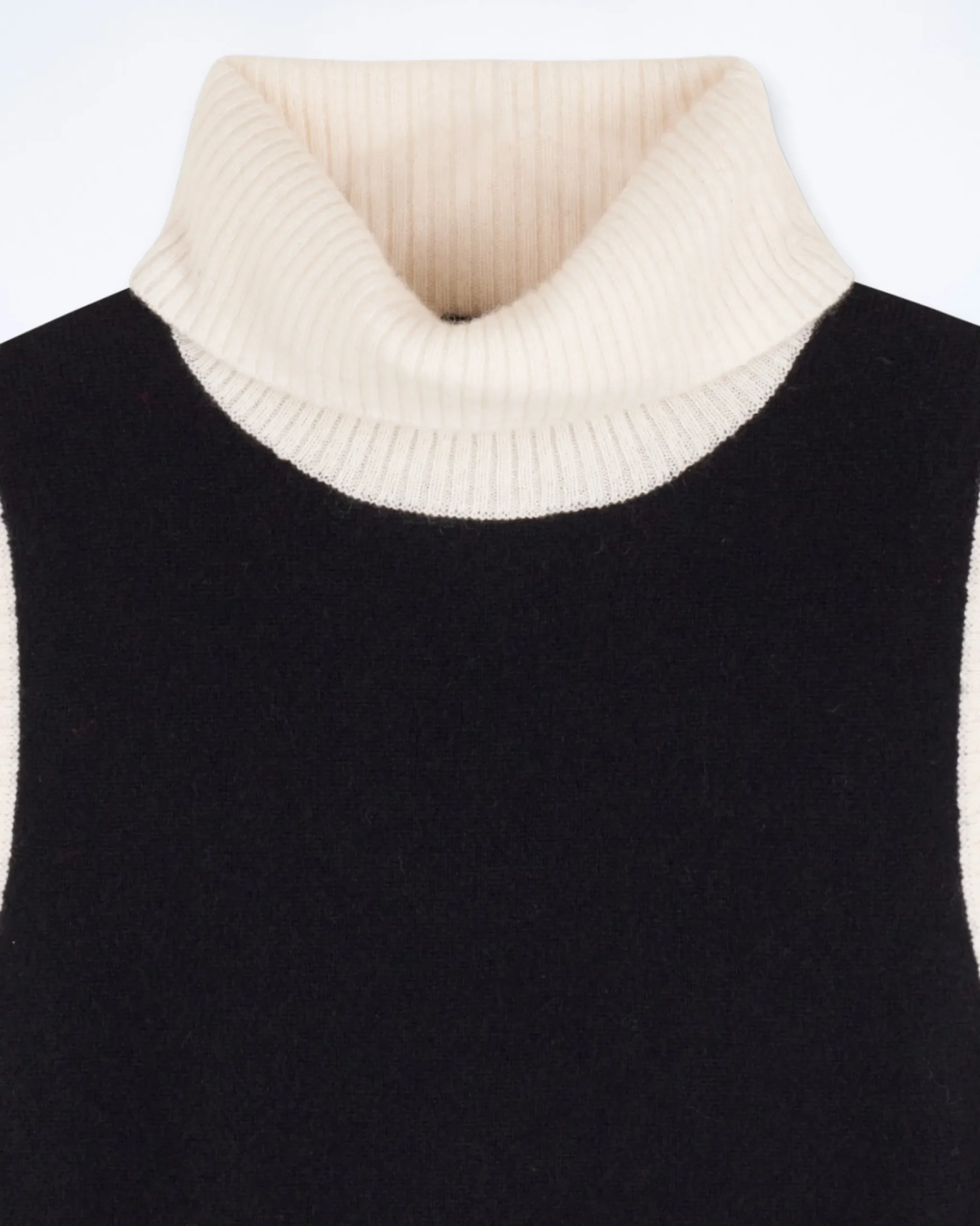 Sleeveless Sweater