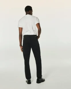 Tapered Jackson Jeans